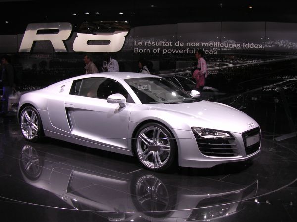 audi R8