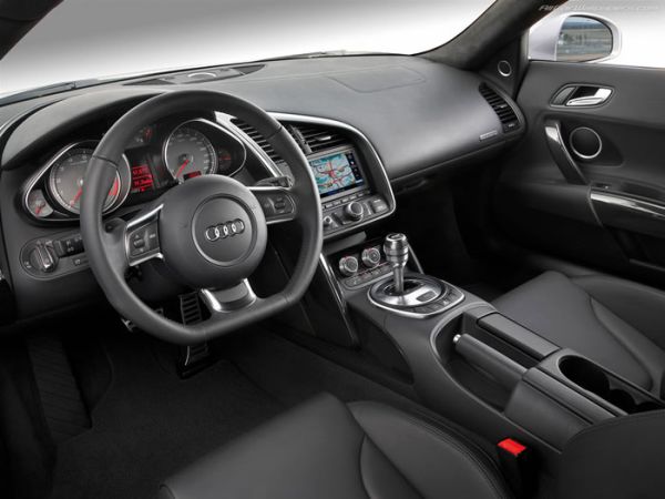 audi r8 inside